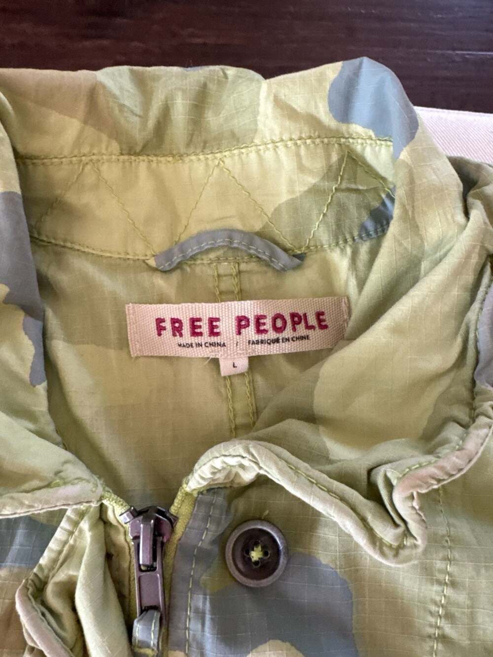 Free People Not Your Average Camo Utility Jacket Size L - Picture 2 of 3
